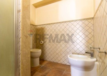 Bagno - Casa indipendente Via Carrubbazza
 
1, Lentini - foto 104