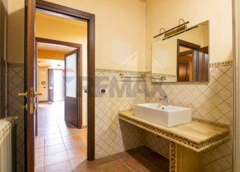 Bagno - Casa indipendente Via Carrubbazza
 
1, Lentini - foto 105