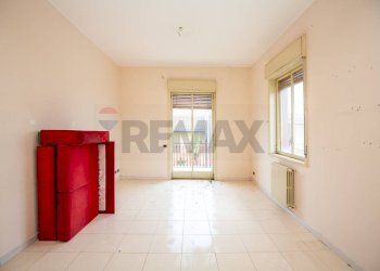 Stanza vuota - Trilocale Via Luigi Pirandello
 
13, Tremestieri Etneo - foto 9