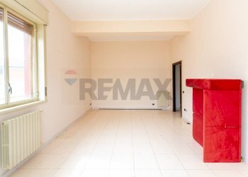 Stanza vuota - Trilocale Via Luigi Pirandello
 
13, Tremestieri Etneo - foto 10