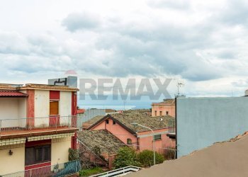 Edificio all\'aperto - Trilocale Via Luigi Pirandello
 
13, Tremestieri Etneo - foto 26