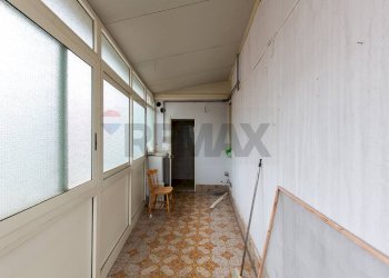 Hall / corridoio - Trilocale Via Luigi Pirandello
 
13, Tremestieri Etneo - foto 28