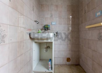 Bagno - Trilocale Via Luigi Pirandello
 
13, Tremestieri Etneo - foto 30