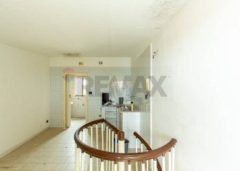 Cucina - Trilocale Via Luigi Pirandello
 
13, Tremestieri Etneo - foto 36