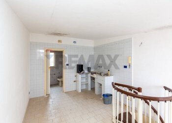 Cucina - Trilocale Via Luigi Pirandello
 
13, Tremestieri Etneo - foto 43