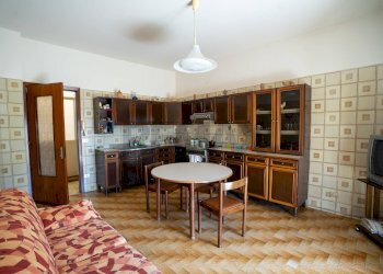 Cucina - Casa indipendente Via Brenta
 
27, Paterno - foto 2