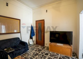 Soggiorno - Casa indipendente Via Brenta
 
27, Paterno - foto 25