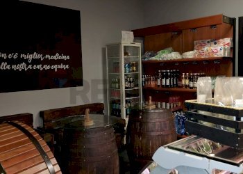 Ingresso - Attività Commerciale Piazza Dante
 
6, Belpasso - foto 4