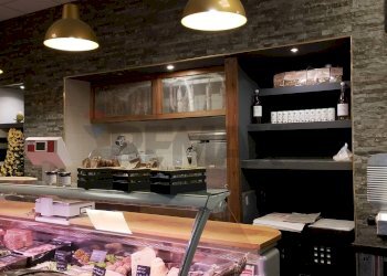 Ingresso - Attività Commerciale Piazza Dante
 
6, Belpasso - foto 5