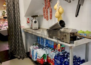 Dettagli - Attività Commerciale Piazza Dante
 
6, Belpasso - foto 6