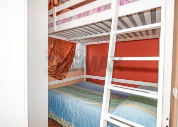 Camera / camera da letto - Villa Via Della Fresia
 
16, Catania - foto 14