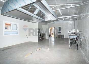 Non correlato - Villa Via Della Fresia
 
16, Catania - foto 21
