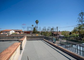 Terrazza - Villa Viale Azzurro/C.da Agnone Marina
 
27, Augusta - foto 8