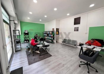 Palestra - Locale Commerciale Via Caronda
 
385, Catania - foto 2