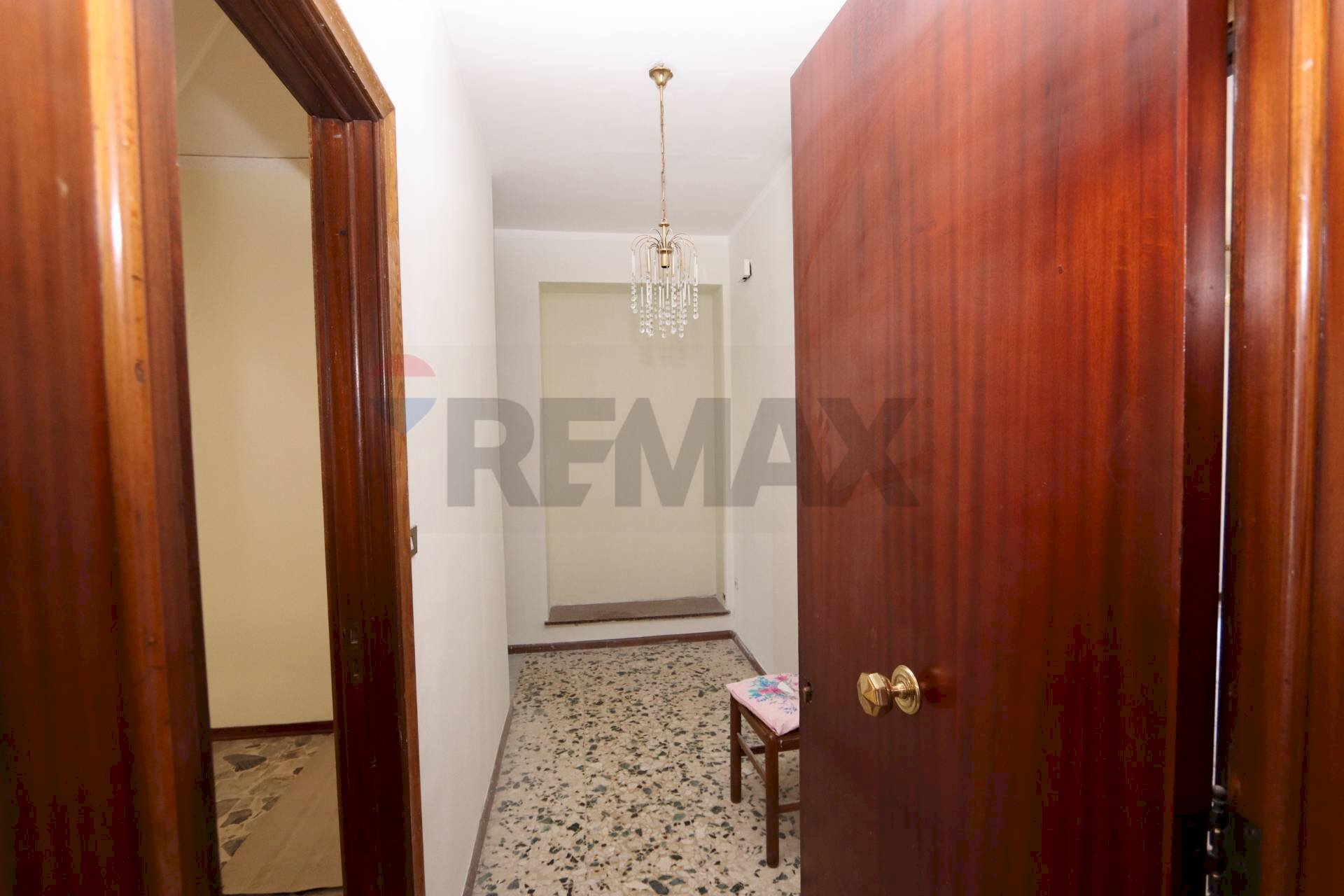 Hall / corridoio - Casa semi indipendente ALESSANDRO VOLTA
 
11, Santa Venerina - foto 3