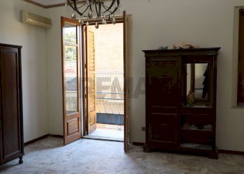 Stanza vuota - Casa semi indipendente ALESSANDRO VOLTA
 
11, Santa Venerina - foto 8