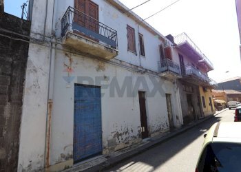 Edificio all\'aperto - Casa semi indipendente ALESSANDRO VOLTA
 
11, Santa Venerina - foto 19