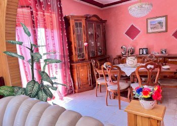 Sala da pranzo - Quadrilocale s' nicolo
 
458, Misterbianco - foto 1