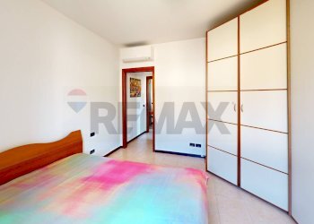 Camera / camera da letto - Two-room apartment vicolo cesare battisti
 
12, Truccazzano - photo 18