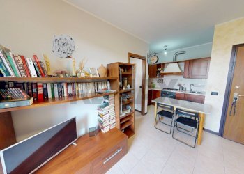 Sala da pranzo - Bilocale vicolo cesare battisti
 
12, Truccazzano - foto 4