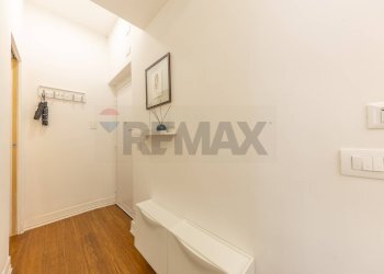 Hall / corridoio - Two-room apartment Via Luigi Cibrario
 
27, Roma - photo 9