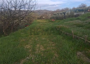 Vista delle montagne - Villa loc.bagnoro
 
77/a, Arezzo - foto 7