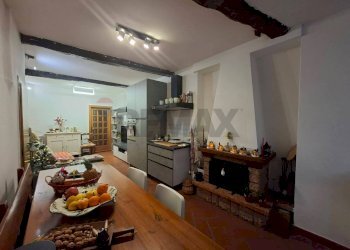 Sala da pranzo - Trilocale Corso V Veneto
 
58, Figline e Incisa Valdarno - foto 2