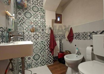 Bagno - Trilocale Corso V Veneto
 
58, Figline e Incisa Valdarno - foto 4