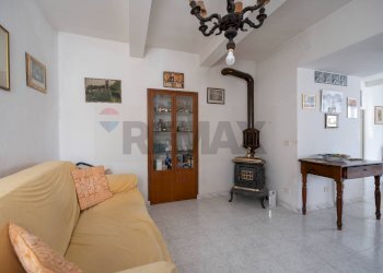 Soggiorno - Casa semi indipendente Via Giacomo Matteotti
 
183, Cupramontana - foto 5