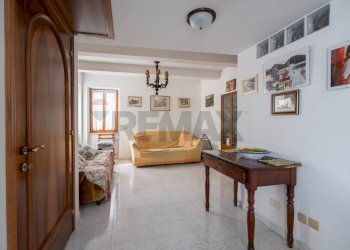 Soggiorno - Casa semi indipendente Via Giacomo Matteotti
 
183, Cupramontana - foto 6