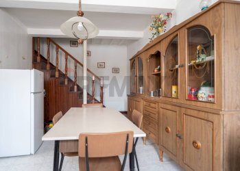 Sala da pranzo - Casa semi indipendente Via Giacomo Matteotti
 
183, Cupramontana - foto 11