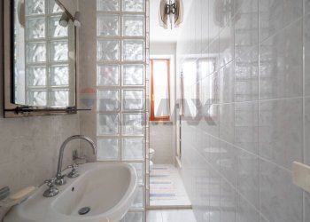 Bagno - Casa semi indipendente Via Giacomo Matteotti
 
183, Cupramontana - foto 19