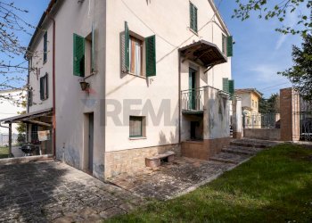 Casa all\'aperto - Casa semi indipendente Via Giacomo Matteotti
 
183, Cupramontana - foto 31