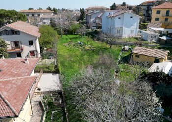 Casa all\'aperto - Casa semi indipendente Via Giacomo Matteotti
 
183, Cupramontana - foto 48