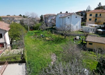 Giardino - Casa semi indipendente Via Giacomo Matteotti
 
183, Cupramontana - foto 57