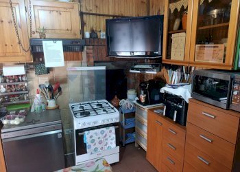 Cucina - Four-room apartment VIA AMEDEO GIUSTINI
 
12, Castelnuovo di Porto - photo 10