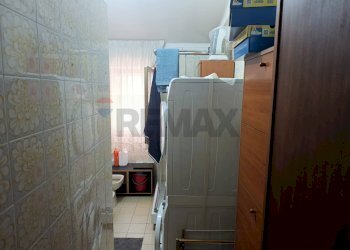 Bagno - Four-room apartment VIA AMEDEO GIUSTINI
 
12, Castelnuovo di Porto - photo 23