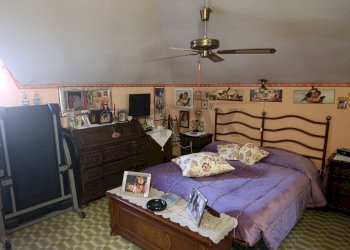 Camera / camera da letto - Four-room apartment VIA AMEDEO GIUSTINI
 
12, Castelnuovo di Porto - photo 29