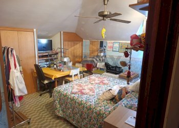 Camera / camera da letto - Four-room apartment VIA AMEDEO GIUSTINI
 
12, Castelnuovo di Porto - photo 38