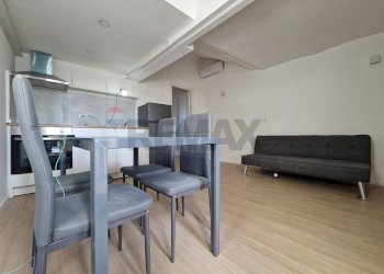 Sala da pranzo - Bilocale via Triboniano
 
133, Milano - foto 4