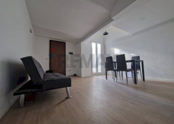 Sala da pranzo - Bilocale via Triboniano
 
133, Milano - foto 5