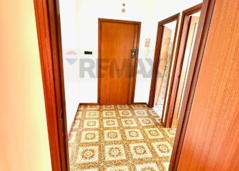 Hall / corridoio - Quadrilocale via Bensa
 
5, Prato - foto 8