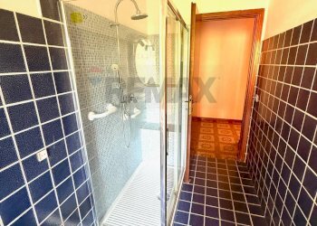 Bagno - Quadrilocale via Bensa
 
5, Prato - foto 16