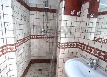 Bagno - Quadrilocale Via Guglielmo Marconi
 
71, Firenze - foto 30