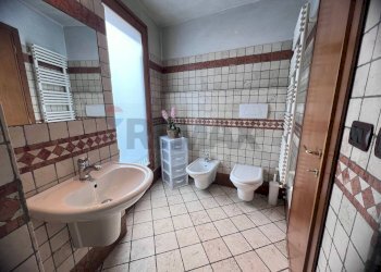 Bagno - Quadrilocale Via Guglielmo Marconi
 
71, Firenze - foto 31
