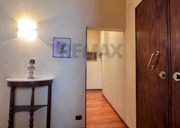 Hall / corridoio - Quadrilocale Via Guglielmo Marconi
 
71, Firenze - foto 3