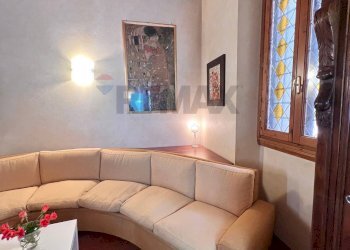 Soggiorno - Quadrilocale Via Guglielmo Marconi
 
71, Firenze - foto 32