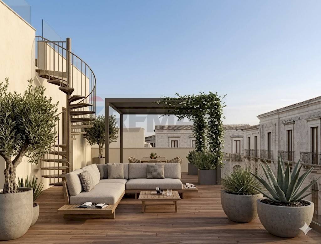 Terrazza - Casa indipendente Via Giuseppe Garibaldi
 
91, Calatabiano - foto 3