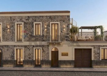 Casa all\'aperto - Casa indipendente Via Giuseppe Garibaldi
 
91, Calatabiano - foto 2