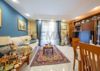 Soggiorno - Appartamento Via Ignazio Urso
 
11, Aci Catena - foto 9